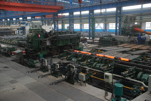 贵州无缝钢管厂家生产线